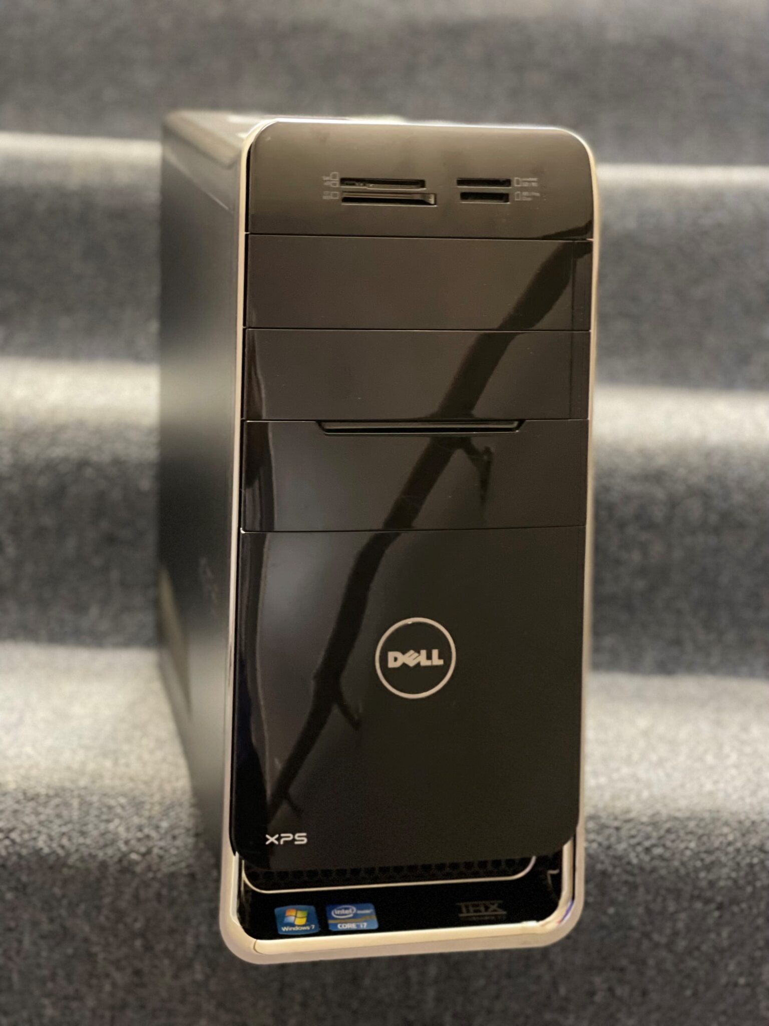 Dell XPS PageDesk  Store